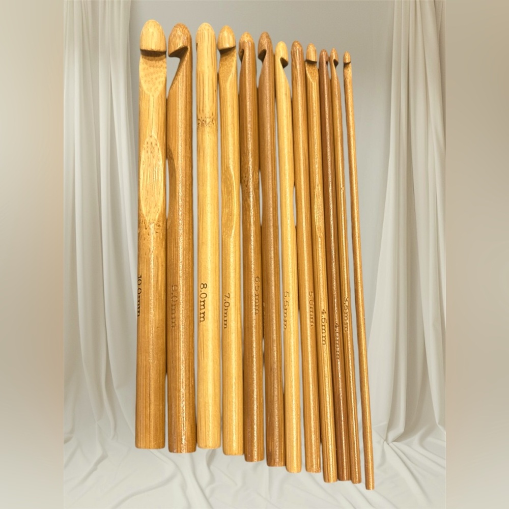 12 pcs Bamboo crochet hooks set